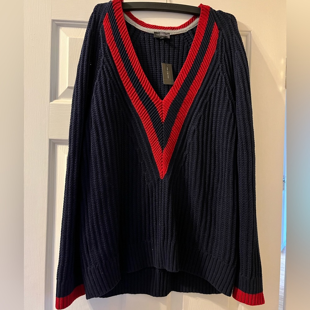 BNWT The Limited Navy v-neck sweater